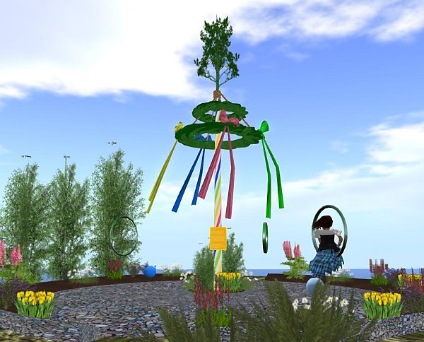 Maibaum in der Hexenausstellung in der virtuellen Welt Metropolis Grid auf der Region World of Seasons